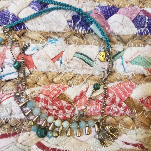 Set of 2 Chloe + Isabel adjustable  bracelets - Picture 2 of 5